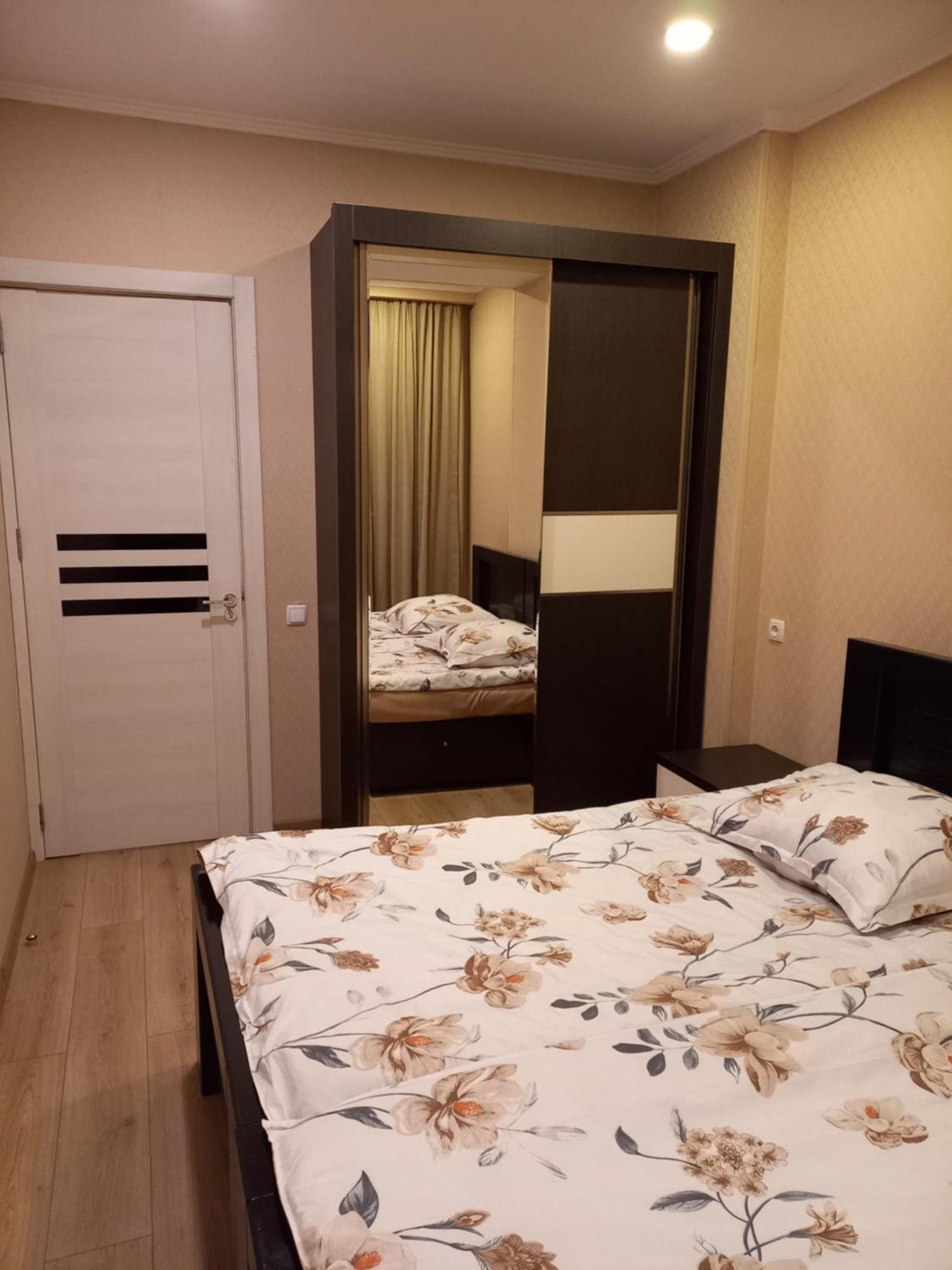 Grigol'S Apartament Tbilisi Ngoại thất bức ảnh