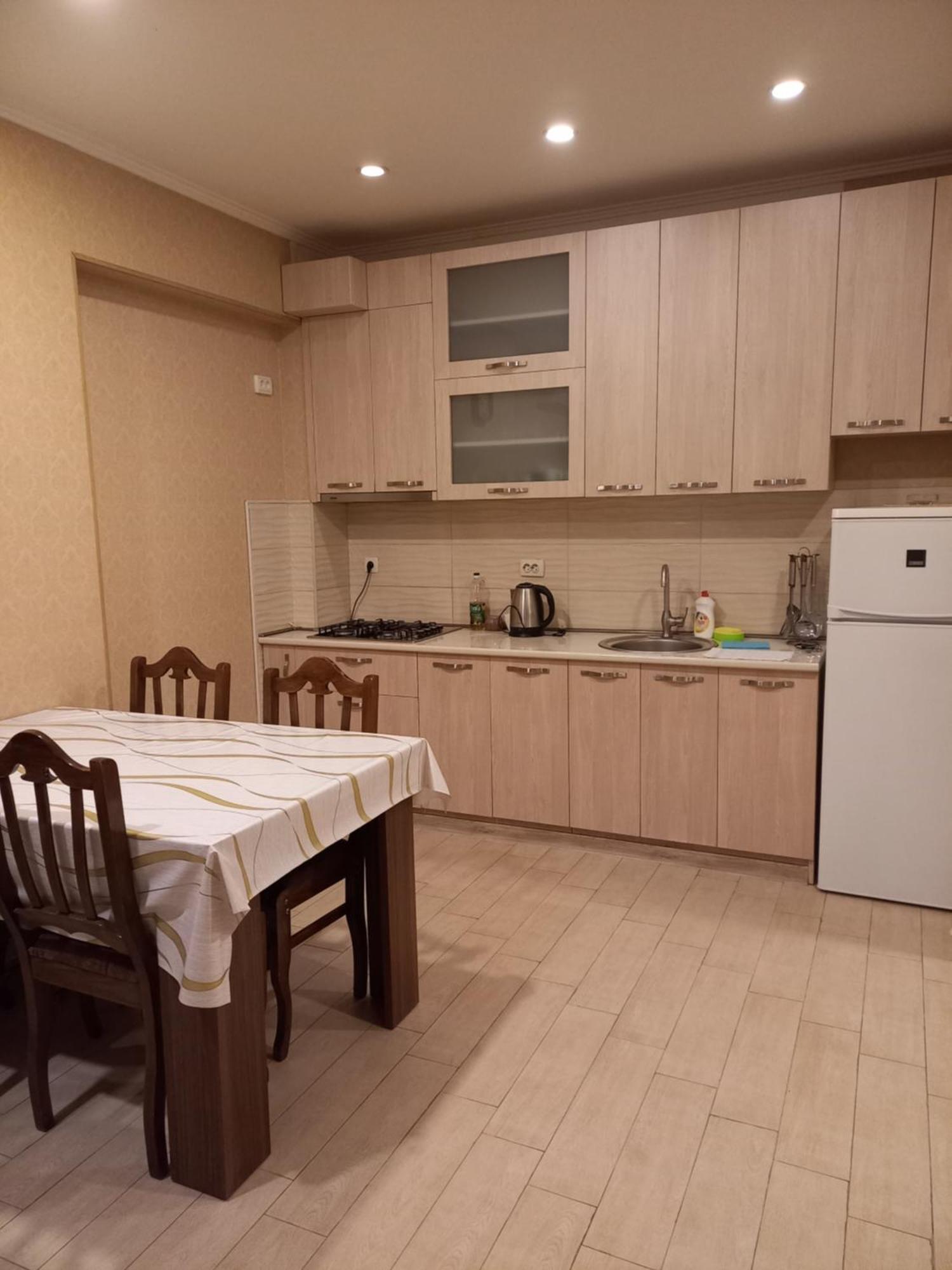 Grigol'S Apartament Tbilisi Ngoại thất bức ảnh